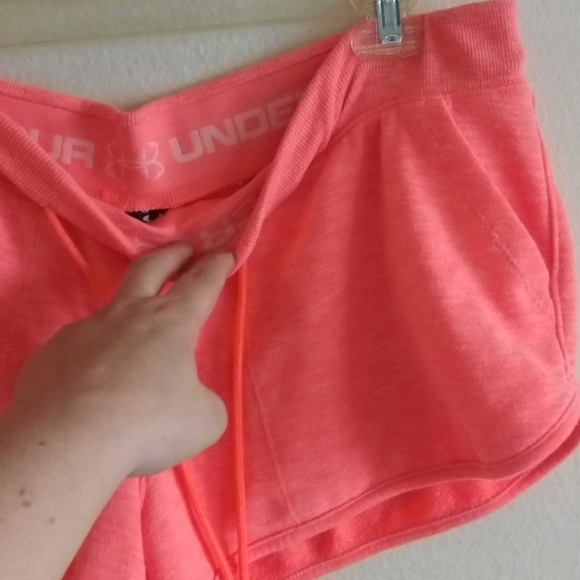 ‼️MK, VS, UNDER ARMOR & MORE‼️ - Picture 3 of 4